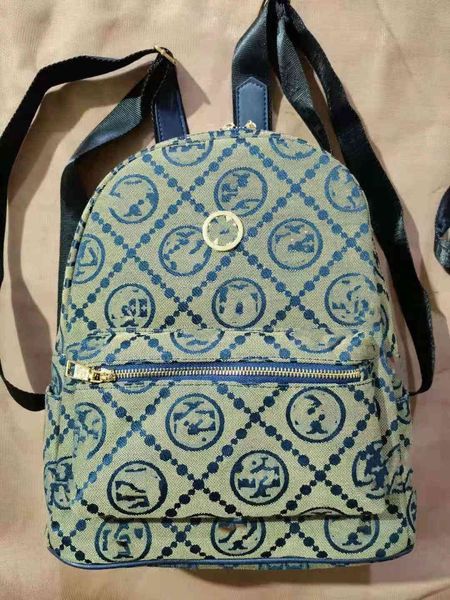 2021 new good fashion trend canvas jacquard size leisure quality goods splicing backpack
2021 new good fashion trend canvas jacquard size leisure quality goods splicing backpack