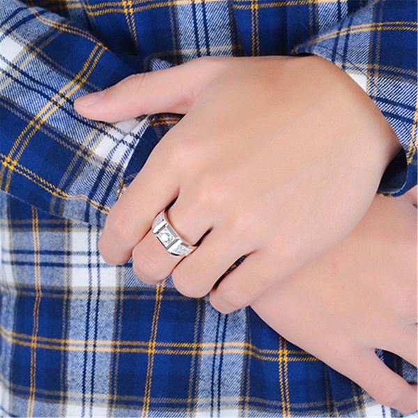 european and american fashion high-end mens ring european and american new silver-plated diamond domineering artificial diamond unique mens
european and american fashion high-end mens ring european and american new silver-plated diamond domineering artificial diamond unique mens
