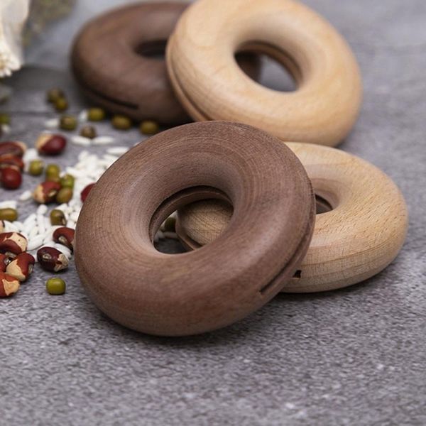 creative kitchen seal clip wooden donut seal clip kitchen snack sealing home storage supplies
creative kitchen seal clip wooden donut seal clip kitchen snack sealing home storage supplies
