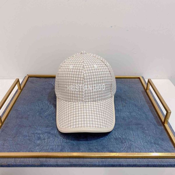 d family ~ correct version 21 early autumn new thousand bird check denim baseball design sense fashion duck tongue cap
d family ~ correct version 21 early autumn new thousand bird check denim baseball design sense fashion duck tongue cap