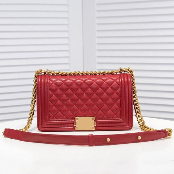 luxurys designers bags channel women bags handbags919 fashion chain shoulder bag diamond lattice boy handbag lambskin & silver/gold -red
luxurys designers bags channel women bags handbags919 fashion chain shoulder bag diamond lattice boy handbag lambskin & silver/gold -red