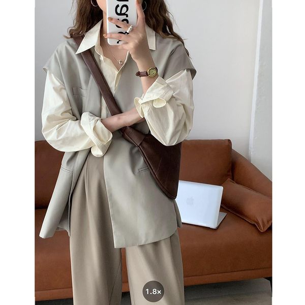 xiaoxiangmian lace up waistcoat vt vt korean loose sleevel's folding coat in autumn and winter 7012, Black;white
xiaoxiangmian lace up waistcoat vt vt korean loose sleevel's folding coat in autumn and winter 7012, Black;white