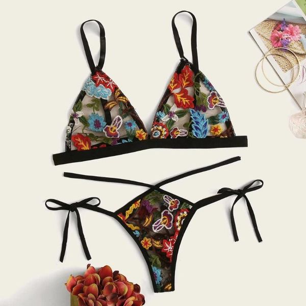 bras 2021 embroidery floral lingerie transparent bra set and party see through string women underwear summer, Red;black
bras 2021 embroidery floral lingerie transparent bra set and party see through string women underwear summer, Red;black