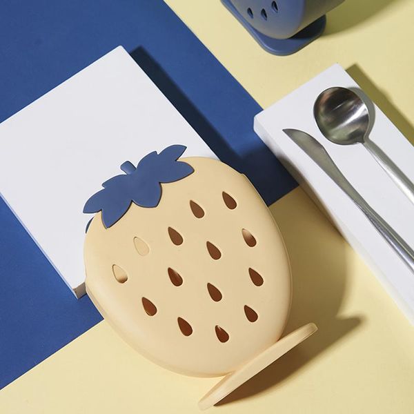kitchen storage & organization utensil rack chopsticks spoon fork box strawberry draining holder container 
kitchen storage & organization utensil rack chopsticks spoon fork box strawberry draining holder container