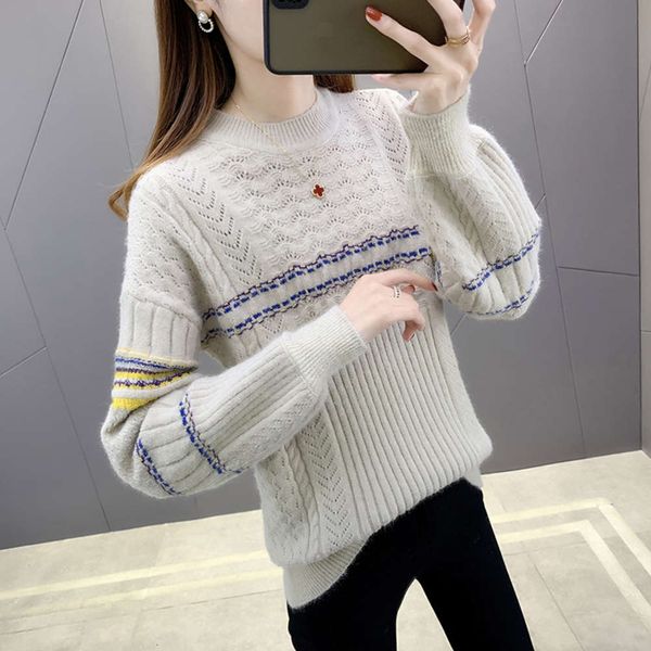 pullover women's loose fitting autumn and winter wear, White;black 
pullover women's loose fitting autumn and winter wear, White;black