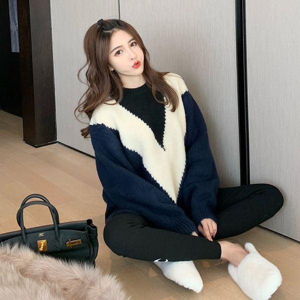 2021 new autumn and winter contrast color loose round neck long sleeve pullover women knitted all-match sweater 6ky5, White;black
2021 new autumn and winter contrast color loose round neck long sleeve pullover women knitted all-match sweater 6ky5, White;black