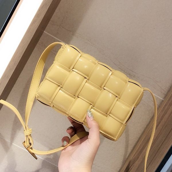 travel luggage bag handbags shoulder bag fashion plain adjustable shoulder strap crochet tofu bun mab
travel luggage bag handbags shoulder bag fashion plain adjustable shoulder strap crochet tofu bun mab