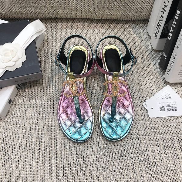 2021 slipper designer slide spring summer sandals with heels fashion trend female beach indoor leather iridescence ladies shoes slippers big, Black
2021 slipper designer slide spring summer sandals with heels fashion trend female beach indoor leather iridescence ladies shoes slippers big, Black