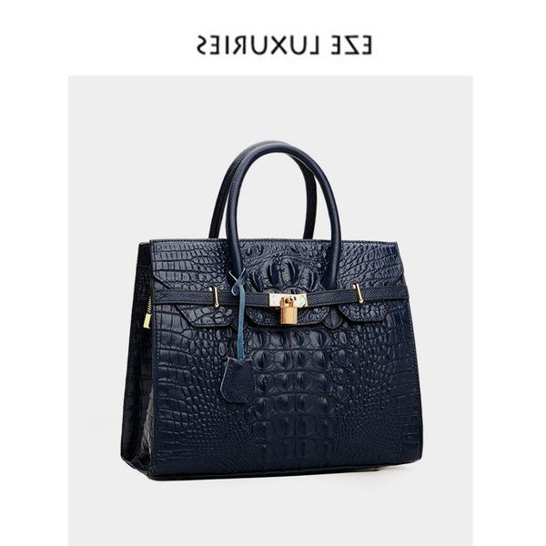 2021 new american bag large-capacity platinum and leather handbags handbag style european aufsm
2021 new american bag large-capacity platinum and leather handbags handbag style european aufsm