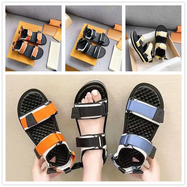 2021 luxury shoes flat sandal design embroidery black slippers shallow beach leisure indoor lace lock box full set of accessories 35-41
2021 luxury shoes flat sandal design embroidery black slippers shallow beach leisure indoor lace lock box full set of accessories 35-41