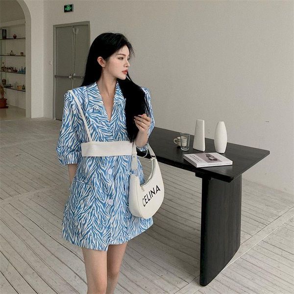 women's suits & blazers two piece set strap + button blazer suit summer korean office ladies long zebra striped elegant loose coat chaq, White;black
women's suits & blazers two piece set strap + button blazer suit summer korean office ladies long zebra striped elegant loose coat chaq, White;black