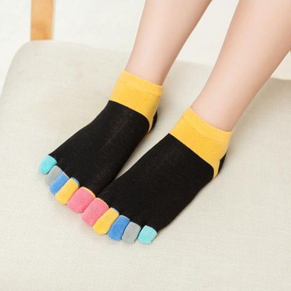 sports socks 3 pairs/lot summer women colorful five-toe woman casual wear japan style short sock slippers, Black
sports socks 3 pairs/lot summer women colorful five-toe woman casual wear japan style short sock slippers, Black