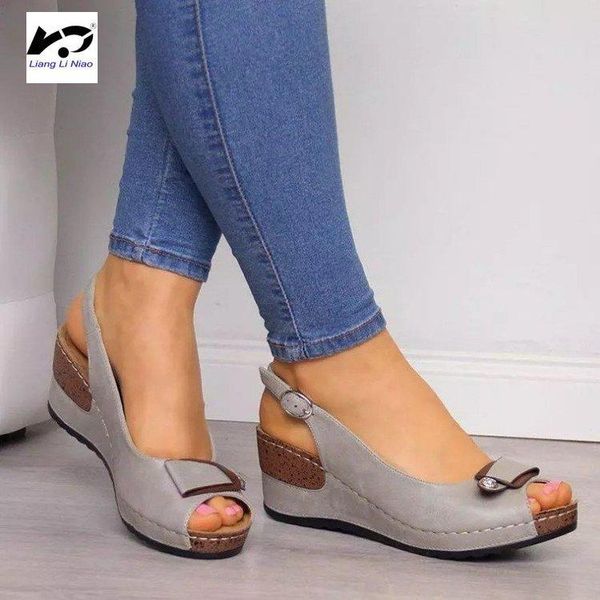 sandals 2021 women's shoes fish mouth slanted heel casual platform large size, Black
sandals 2021 women's shoes fish mouth slanted heel casual platform large size, Black