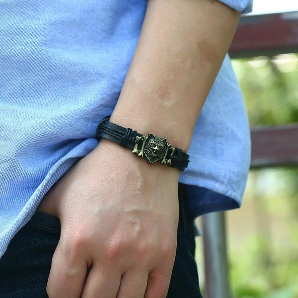 charm bracelets leather bracel ladies men's bracelet jewelry bangles style party gift bohemian bangle wholesale 2021, Golden;silver
charm bracelets leather bracel ladies men's bracelet jewelry bangles style party gift bohemian bangle wholesale 2021, Golden;silver