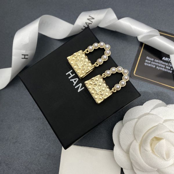 designer earrings jewelleryfashion gold pearl inlaid handbag simple personality versatile fashion small fragrance women's earr wsjl, Silver
designer earrings jewelleryfashion gold pearl inlaid handbag simple personality versatile fashion small fragrance women's earr wsjl, Silver