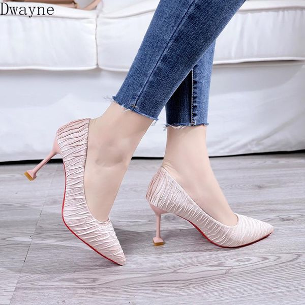 dress shoes 2021 korean version of the wild sweet wind shallow mouth stiletto pointed work female, Black
dress shoes 2021 korean version of the wild sweet wind shallow mouth stiletto pointed work female, Black