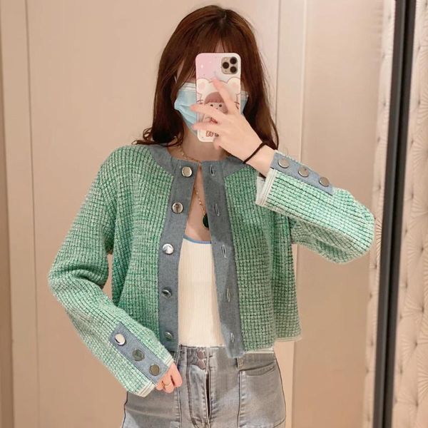 2021 spring fashion green cardigan women color block round neck single breasted short sweater coat women knitted long sleeve top, White
2021 spring fashion green cardigan women color block round neck single breasted short sweater coat women knitted long sleeve top, White