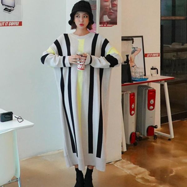 casual dresses autumn winter large size long sweater dress 2021 women striped knitted loose knit, Black;gray
casual dresses autumn winter large size long sweater dress 2021 women striped knitted loose knit, Black;gray