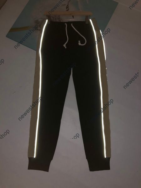 21ss autumn winter mens pants men designer reflective ribbon stitching pant casual long sweatpant fashion joggers trousers hip hop skateboar, Black
21ss autumn winter mens pants men designer reflective ribbon stitching pant casual long sweatpant fashion joggers trousers hip hop skateboar, Black