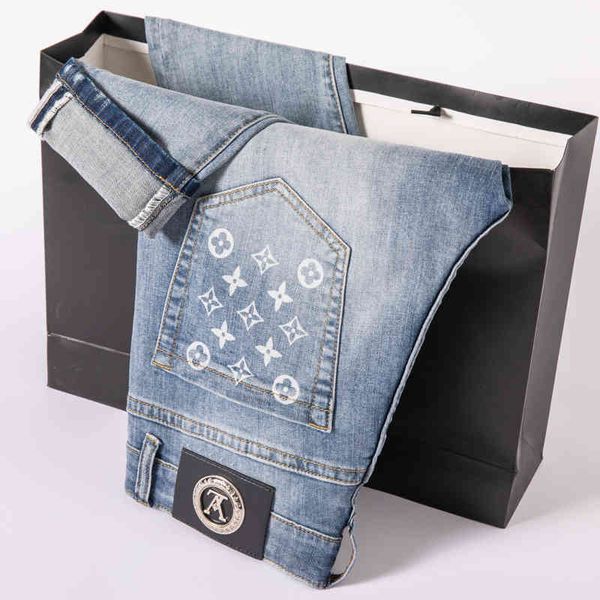 big brand autumn and winter jeans men's breathable light color korean slim fit cotton leggings live broadcast, Blue
big brand autumn and winter jeans men's breathable light color korean slim fit cotton leggings live broadcast, Blue