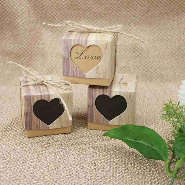kraft paper candy box crown heart-shaped travel gift box birthday party wedding supplies
kraft paper candy box crown heart-shaped travel gift box birthday party wedding supplies