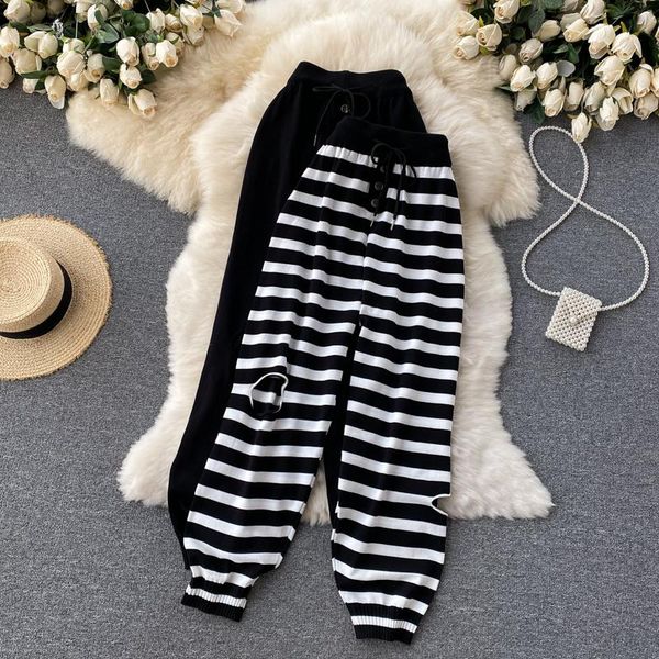 women's pants & capris cotton haren stripes woman retro street style women wide leg hole elastic waist comfortable, Black;white
women's pants & capris cotton haren stripes woman retro street style women wide leg hole elastic waist comfortable, Black;white