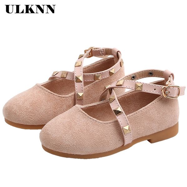 ulknn new child rivet baby girl kids dress party toddler shoes for little kids princess leather shoes 1 2 3 5 6 years 210308, Black;red
ulknn new child rivet baby girl kids dress party toddler shoes for little kids princess leather shoes 1 2 3 5 6 years 210308, Black;red