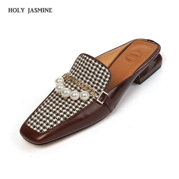 slippers 2021 summer metal chain square heel simple toe vintage comfortable closed half mules string bead shoes, Black
slippers 2021 summer metal chain square heel simple toe vintage comfortable closed half mules string bead shoes, Black