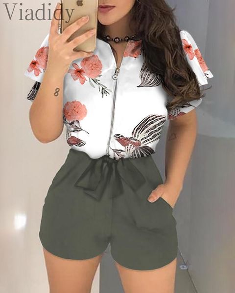 women's tracksuits women printed zipped front short sleeve blouse and solid color high waist shorts 2pcs set, Gray
women's tracksuits women printed zipped front short sleeve blouse and solid color high waist shorts 2pcs set, Gray