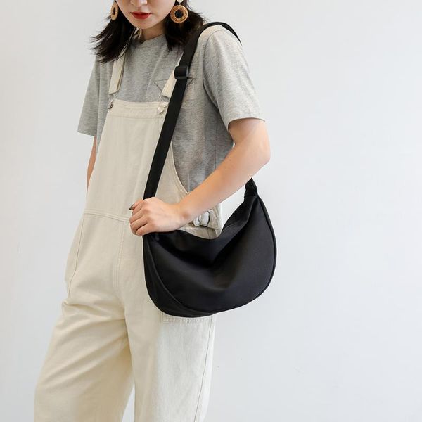 portable women fashion canvas messenger bag large capacity solid shoulder pouch fashion exquisite shopping bag
portable women fashion canvas messenger bag large capacity solid shoulder pouch fashion exquisite shopping bag
