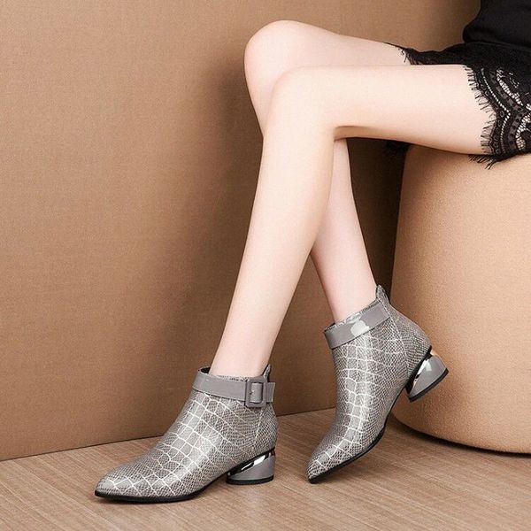 pointed toe low heel ankle boots women snake print ankle boots women short booties for ladies 2019 winter shoes woman v2of#, Black
pointed toe low heel ankle boots women snake print ankle boots women short booties for ladies 2019 winter shoes woman v2of#, Black
