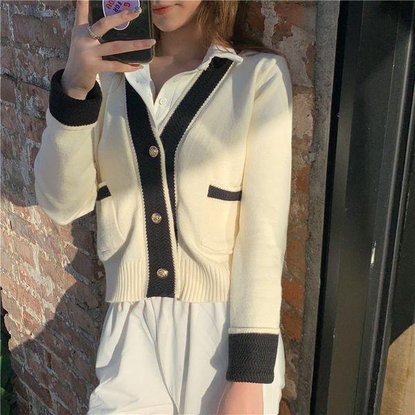 2021 contrasting color sweater v-neck knitted cardigan mid-length women's early autumn new all-match temperament jacket r2i7, White;black
2021 contrasting color sweater v-neck knitted cardigan mid-length women's early autumn new all-match temperament jacket r2i7, White;black