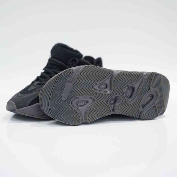 700 men's shoes autumn ins daddy fashion sports leisure elevated running and winter plush cotton, Black
700 men's shoes autumn ins daddy fashion sports leisure elevated running and winter plush cotton, Black
