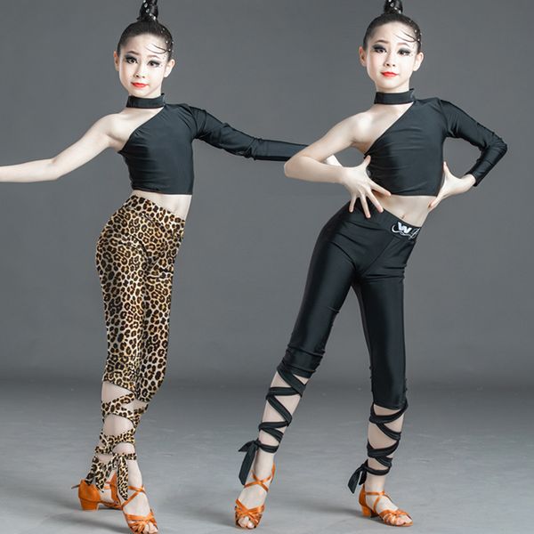 2021 girls latin dance wear +pants kids dance clothing popular professioanl tango/tap/latin dance competition dress vdb1955, Black;red
2021 girls latin dance wear +pants kids dance clothing popular professioanl tango/tap/latin dance competition dress vdb1955, Black;red