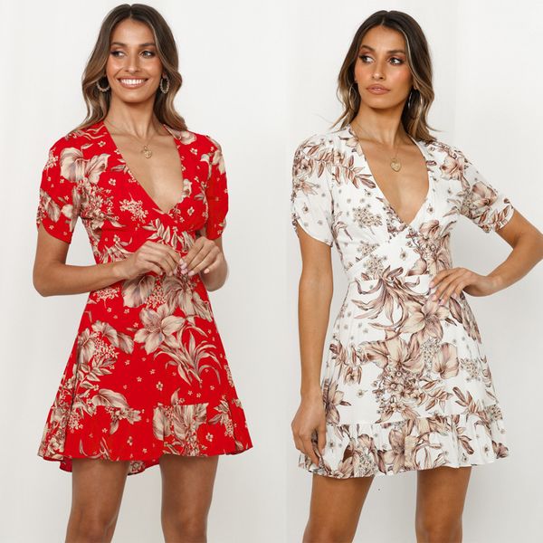 2021 summer new deep v neck sleeve slim floral printed short women fashion boho ruffled mini femme robe 15i1, Black;gray
2021 summer new deep v neck sleeve slim floral printed short women fashion boho ruffled mini femme robe 15i1, Black;gray