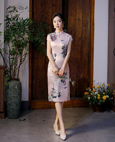 ethnic clothing novelty female daily mid-length qipao elegant slim stand collar satin cheongsam skirt mother banquet straight dresses 4xl, Red
ethnic clothing novelty female daily mid-length qipao elegant slim stand collar satin cheongsam skirt mother banquet straight dresses 4xl, Red