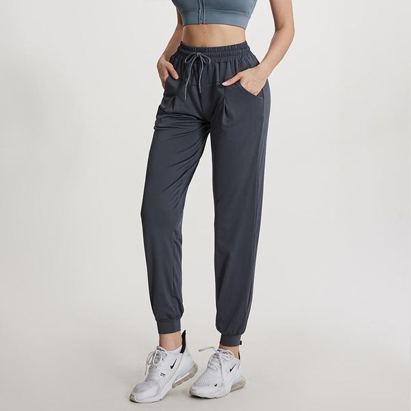 running pants 2021 sweatpants women baggy gray blue black sports jogging streetwear high waisted trousers drop fast ship, Black;blue
running pants 2021 sweatpants women baggy gray blue black sports jogging streetwear high waisted trousers drop fast ship, Black;blue