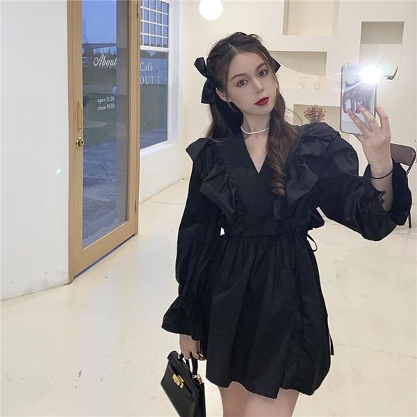 casual dresses ruffles lace up mini dress women spring vintage party flare sleeve black v-neck korean elegant a-line cotton x895, Black;gray
casual dresses ruffles lace up mini dress women spring vintage party flare sleeve black v-neck korean elegant a-line cotton x895, Black;gray