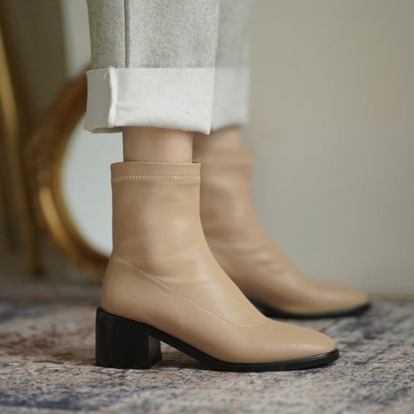 large size 40-46 women's boots with thick heel and middle heel, thin elastic chengdu sho, Black
large size 40-46 women's boots with thick heel and middle heel, thin elastic chengdu sho, Black