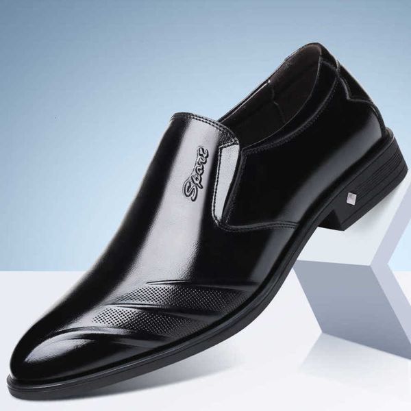 casual shoes 2021 men's new casual real leather sleeve versatile pointed business dress cowhide single cip8, Black
casual shoes 2021 men's new casual real leather sleeve versatile pointed business dress cowhide single cip8, Black