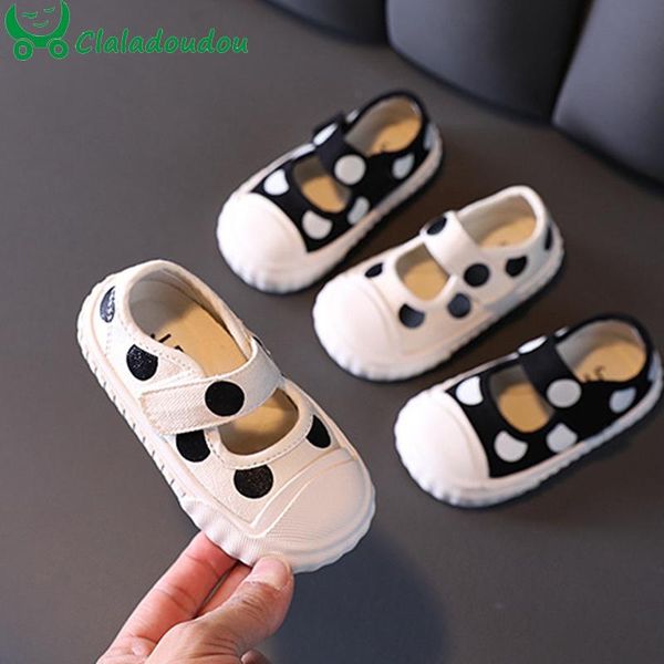 first walkers 12-15.5cm brand infant baby girls boys canvas shoes soft sole toddler fashion polka dot casual sneaker for 0-3years
first walkers 12-15.5cm brand infant baby girls boys canvas shoes soft sole toddler fashion polka dot casual sneaker for 0-3years