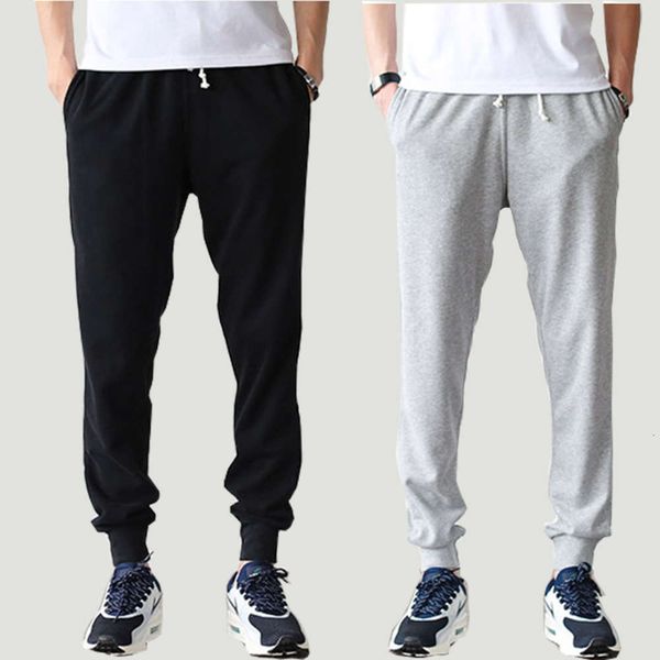autumn and winter new men's sports middle-aged and old men's loose cotton sports pants with plush and thickened pants, Black
autumn and winter new men's sports middle-aged and old men's loose cotton sports pants with plush and thickened pants, Black