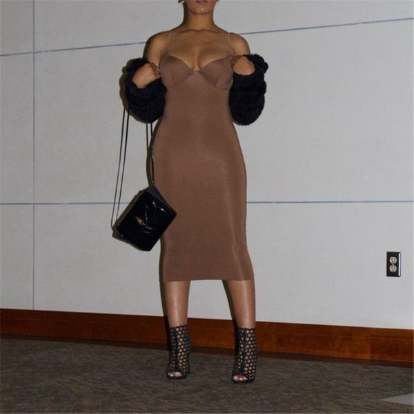 casual dresses kgfigu 2021 arrival spaghetti strap v-neck sleeveless solid color knitting elegant streetwear party show women dress, Black;gray
casual dresses kgfigu 2021 arrival spaghetti strap v-neck sleeveless solid color knitting elegant streetwear party show women dress, Black;gray