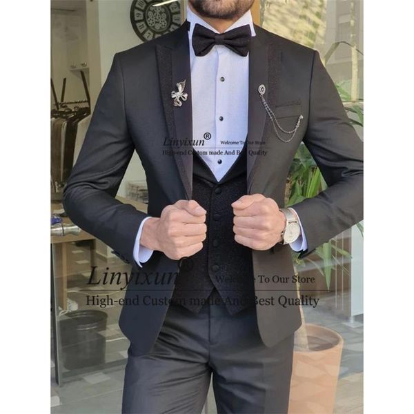 men's suits & blazers handsome black men wedding groom tuxedo for groomsmen prom slim blazer banquet 3 piece jacket pant vest set costu, White;black
men's suits & blazers handsome black men wedding groom tuxedo for groomsmen prom slim blazer banquet 3 piece jacket pant vest set costu, White;black