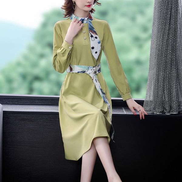 casual dresses women dress autumn 2022 office lady long sleeve loose solid belt bow single breasted stand neck high waist robe, Black;gray 
casual dresses women dress autumn 2022 office lady long sleeve loose solid belt bow single breasted stand neck high waist robe, Black;gray