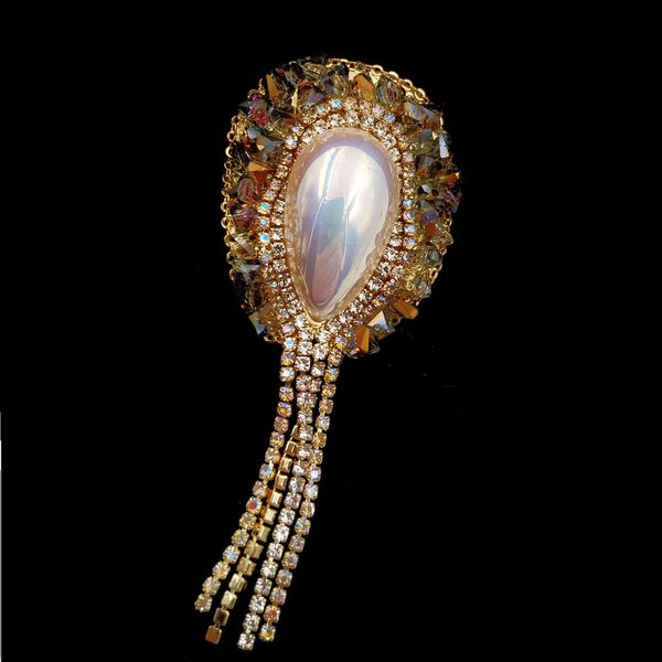 stunning vintage ab accent imitated pearl oval tassel drop brooches pins badge corset jewelry for wedding festival celebration, Gray
stunning vintage ab accent imitated pearl oval tassel drop brooches pins badge corset jewelry for wedding festival celebration, Gray