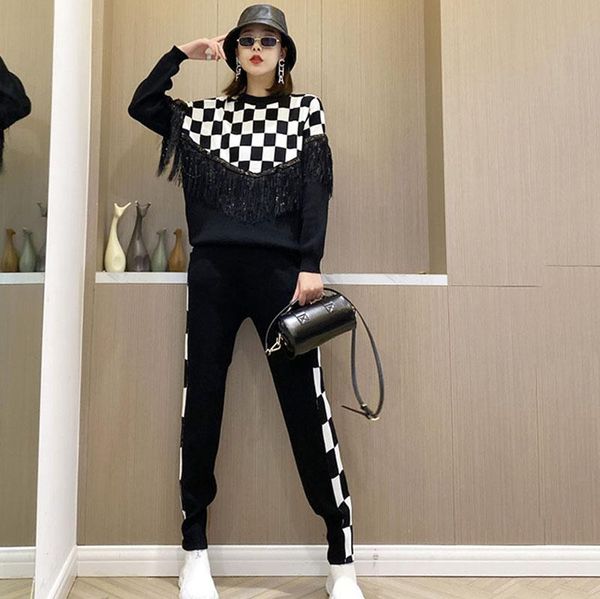women's two piece pants 2021 autumn and winter warm checkerboard knit suit ladies street pullover + sweatpants two-piece sets t, White
women's two piece pants 2021 autumn and winter warm checkerboard knit suit ladies street pullover + sweatpants two-piece sets t, White