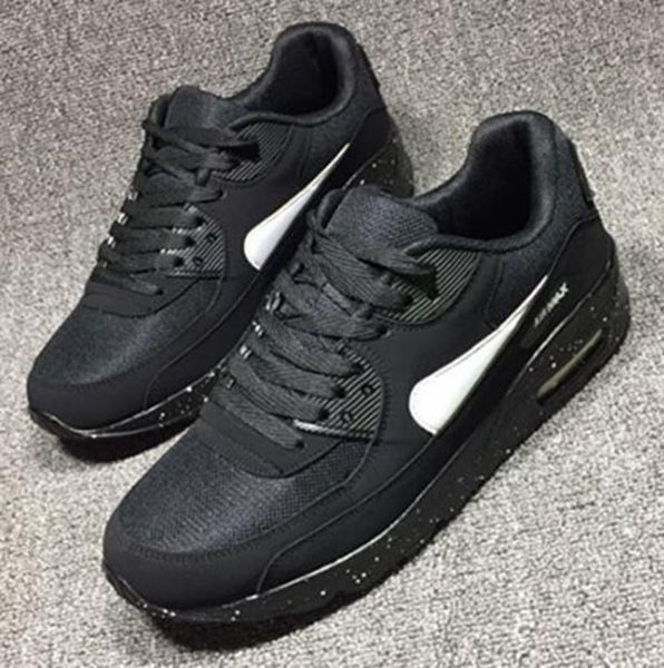 lightweight men women sports shoes comfortable non-slip lace-up casual flats outdoor breathable wear-resisting male female sneakers trainers, Black
lightweight men women sports shoes comfortable non-slip lace-up casual flats outdoor breathable wear-resisting male female sneakers trainers, Black