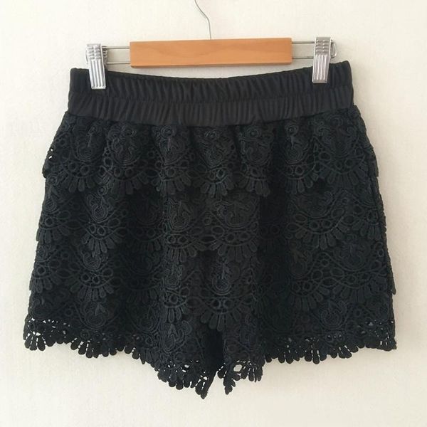 lace shorts women 2021 spring summer high waist shorts elastic wide leg white/pink/black casual lady short feminino k618, White;black
lace shorts women 2021 spring summer high waist shorts elastic wide leg white/pink/black casual lady short feminino k618, White;black