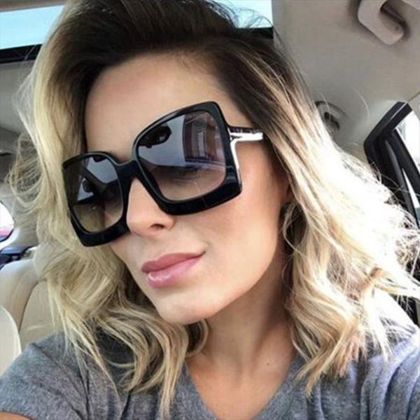 fashion oversized women sunglasses brand designer plastic female big frame gradient sun glasses uv400 gafas de sol mujer, White;black
fashion oversized women sunglasses brand designer plastic female big frame gradient sun glasses uv400 gafas de sol mujer, White;black